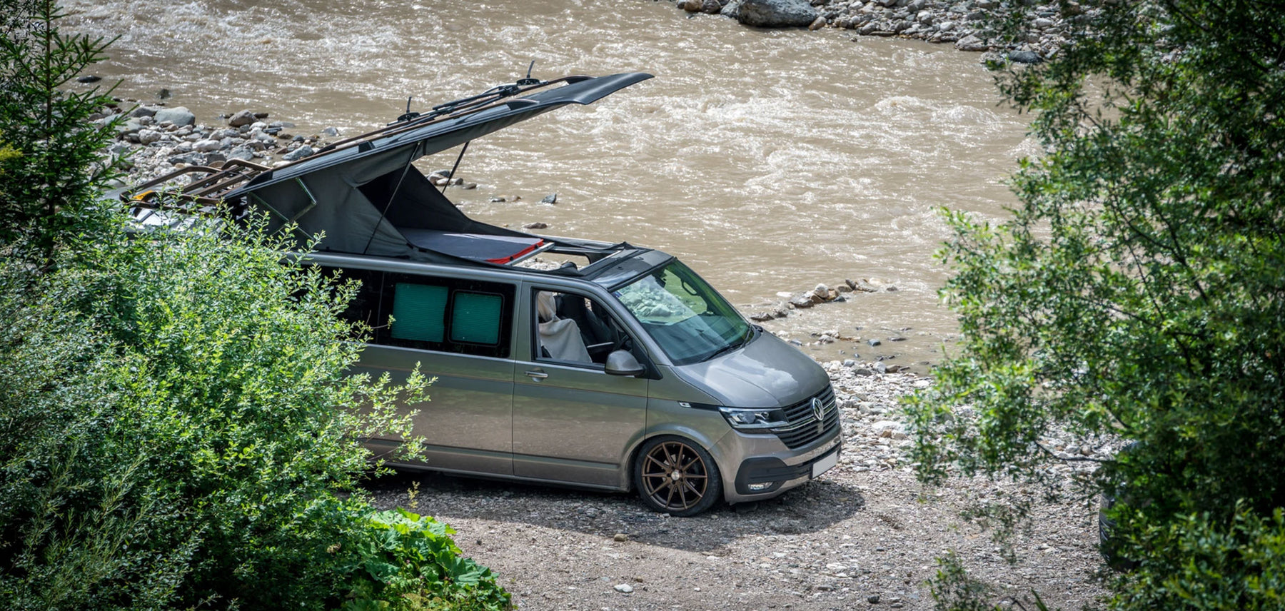 Elevate your View with a Horizon Roof