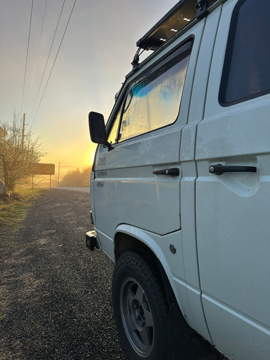 1988 VOLKSWAGEN TRANSPORTER SYNCRO WINDOW VAN