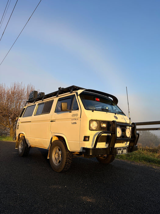1988 VOLKSWAGEN TRANSPORTER SYNCRO WINDOW VAN