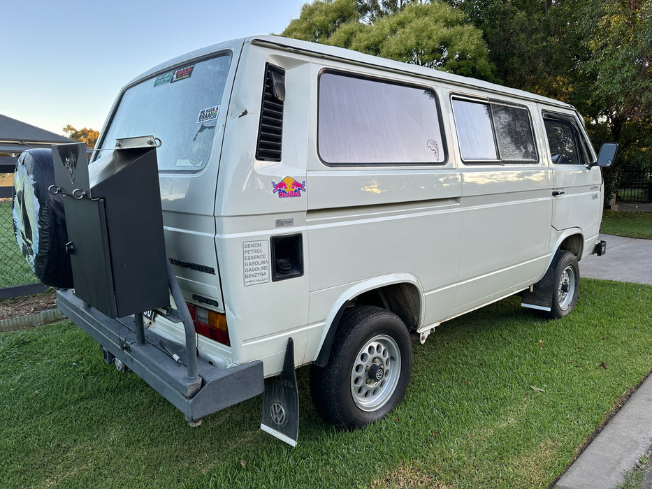 1988 VOLKSWAGEN TRANSPORTER SYNCRO WINDOW VAN