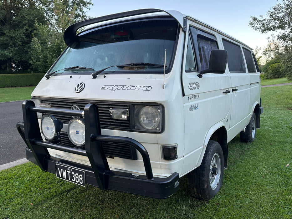 1988 VOLKSWAGEN TRANSPORTER SYNCRO WINDOW VAN