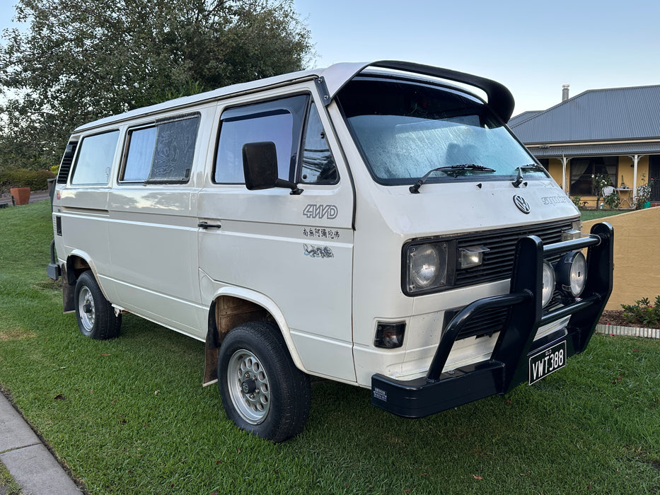 1988 VOLKSWAGEN TRANSPORTER SYNCRO WINDOW VAN