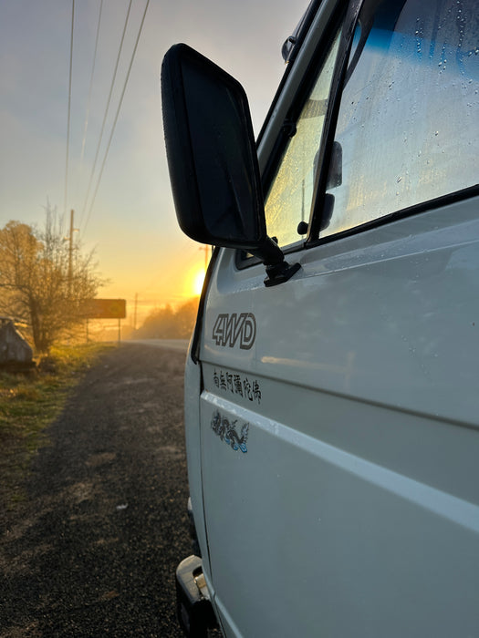 1988 VOLKSWAGEN TRANSPORTER SYNCRO WINDOW VAN
