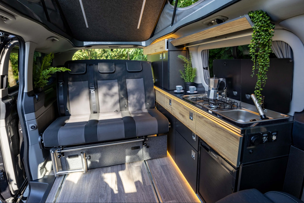 Pop-Top Roof - Open Sky - SWB KIT - VW T7 Transporter / Ford Transit Custom V710 / Ford Tourneo 2023+
