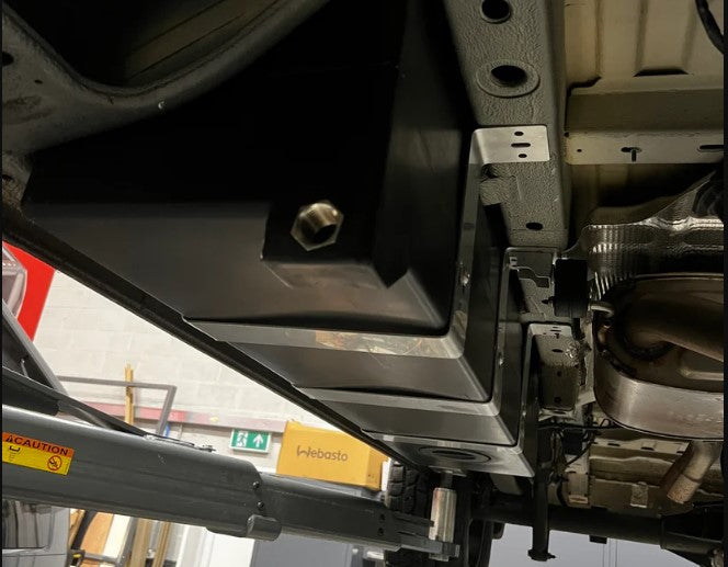 Fitting Kit For VW Crafter 94L Water Tank MWB - RWD and 4Motion