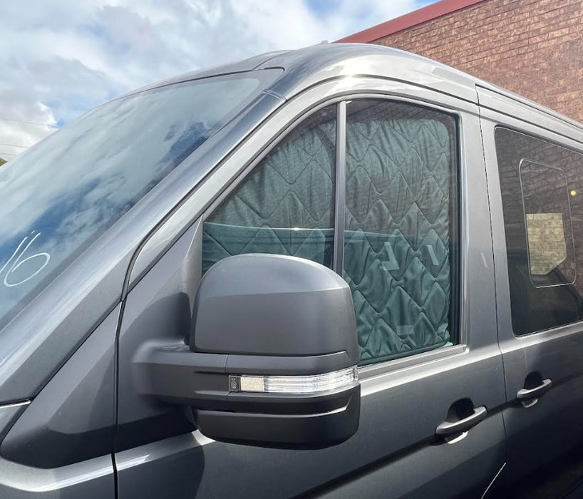ThermoMats VW Crafter (2017-on) - Black Front Set Magnetic (3pc)