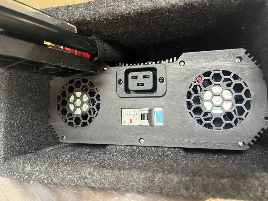 K-technik 2500W Pure Sine Wave Inverter for VW Campervans