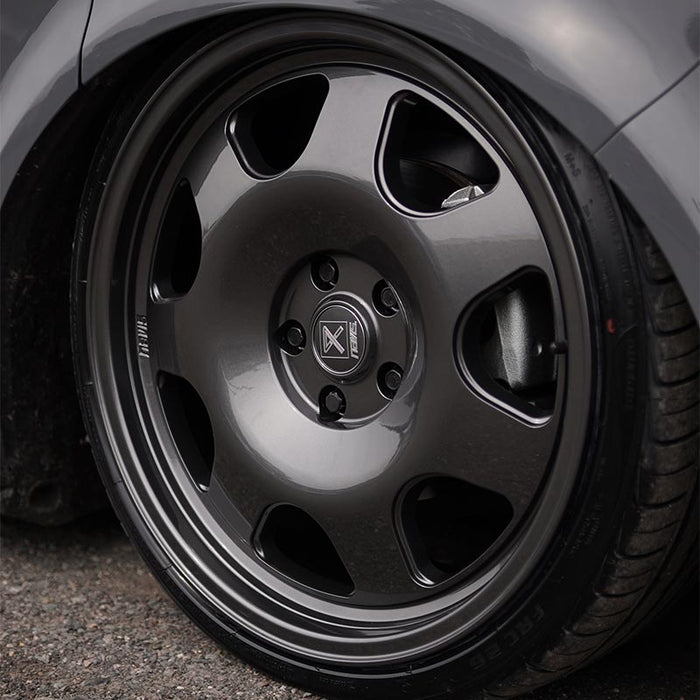 Navis GP7 – 20″ Anthracite Grey Finish Alloy Wheels