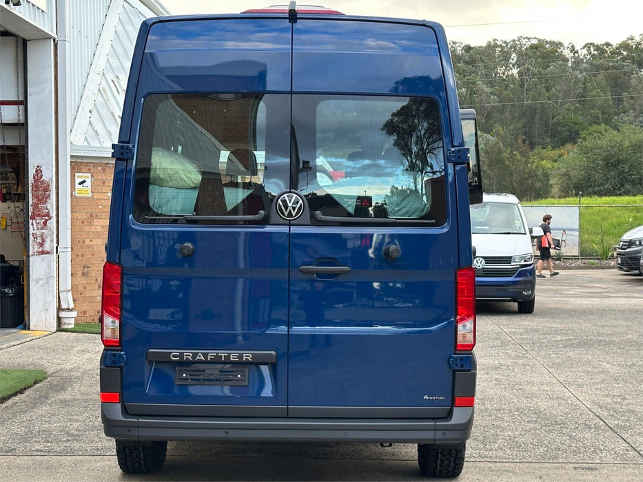 2025 VW CRAFTER 35 TDI410 MWB 4MOTION 3.88t  - DEEP OCEAN BLUE - [NEW]