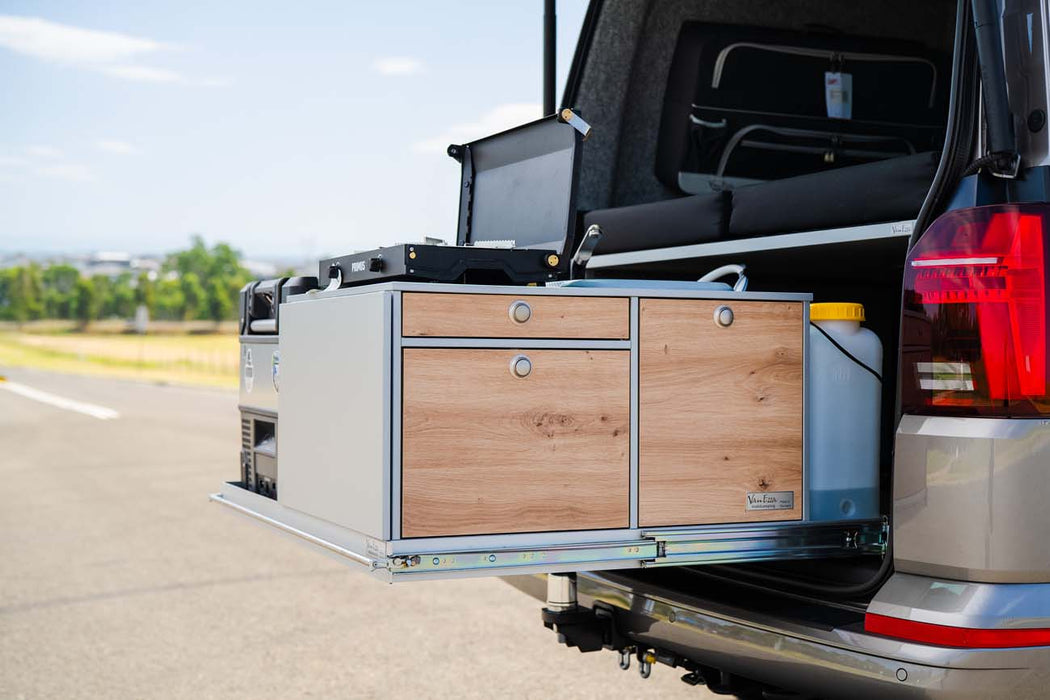 VanEssa Mobilcamping RIVA - VanEssa Tailgate Slide Kitchen