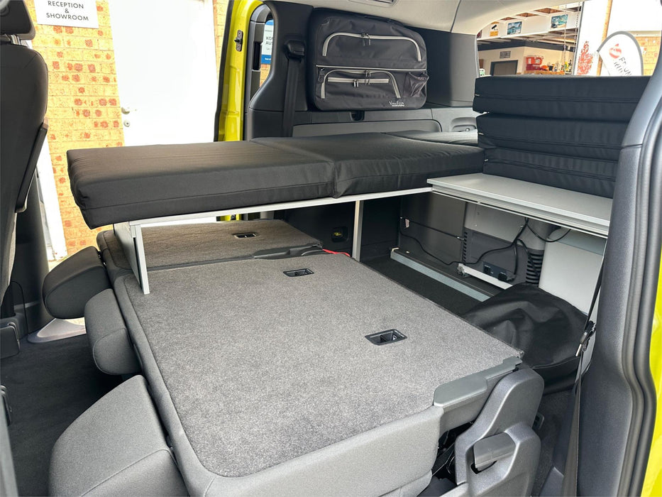 2025 VOLKSWAGEN ID BUZZ PRO SWB CANDY WHITE/POMELO YELLOW CAMPER - [DEMO]
