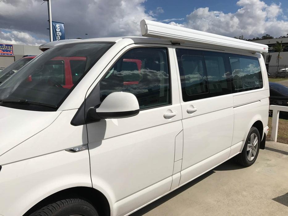 Fiamma F45s 3.0m wind-out Cassette Awning for SWB/LWB Multivan, Transporter, & Caravelle