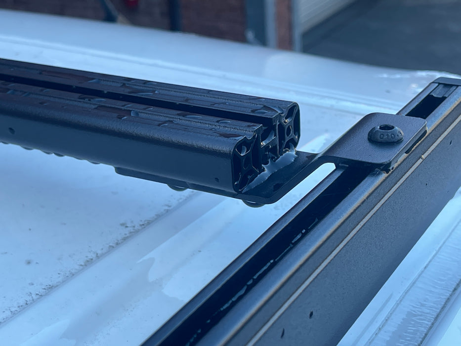 Front Runner Volkswagen Crafter (L3H2, MWB, OEM Track) (2017-Current) Slimpro Van Rack Kit