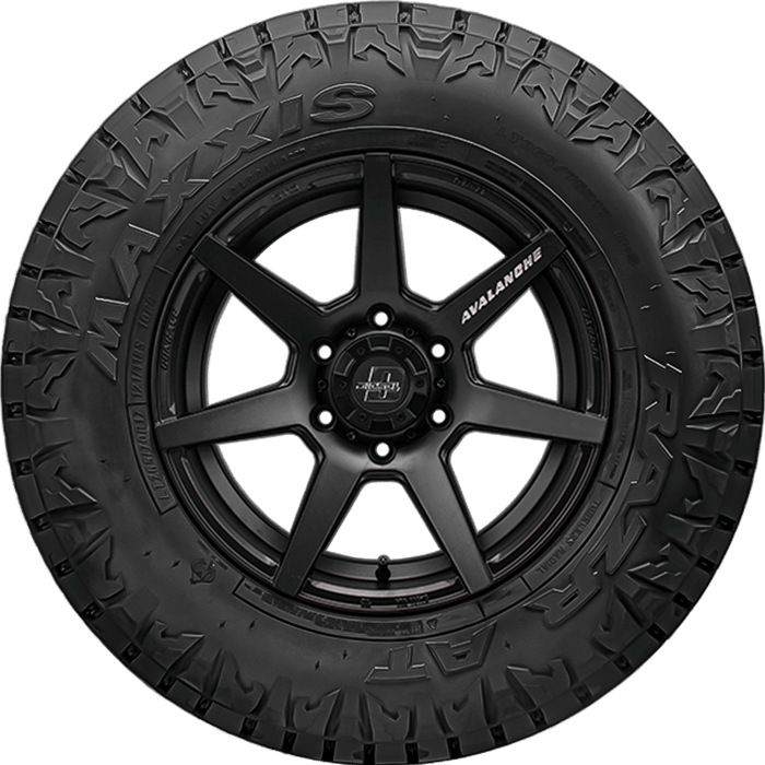 Maxxis RAZR AT811 - All Terrain Light Truck Tyre for VW Campervan - 225/70/17 - 115/112S