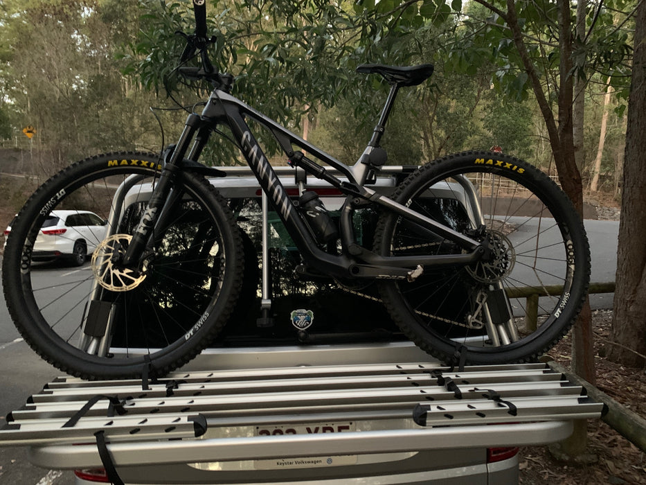 Original T6 Bike Rack from VW - 4 bikes - Genuine Volkswagen 7E0.071.104
