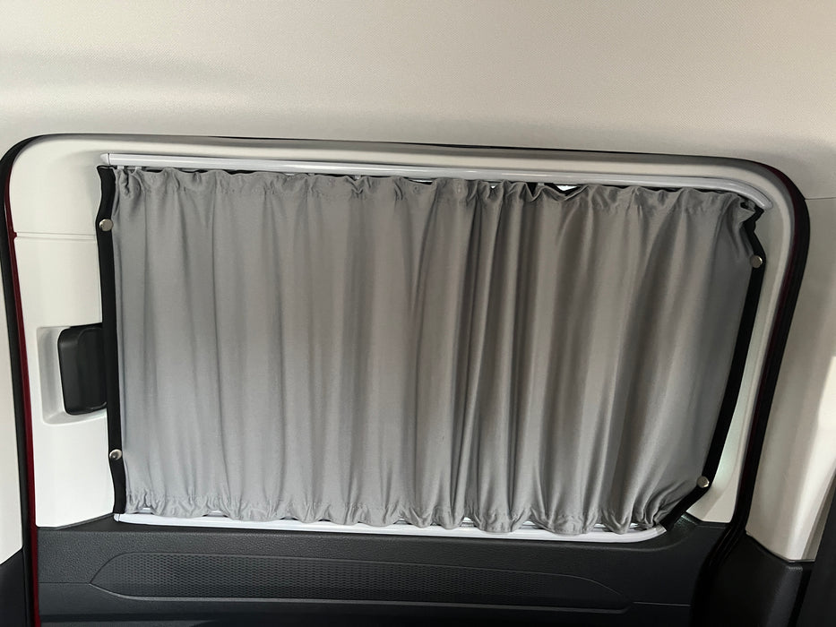 Caddy 5 - 2021 onwards - LWB - Blackout Camper Curtains - Includes Tailgate - 5pc