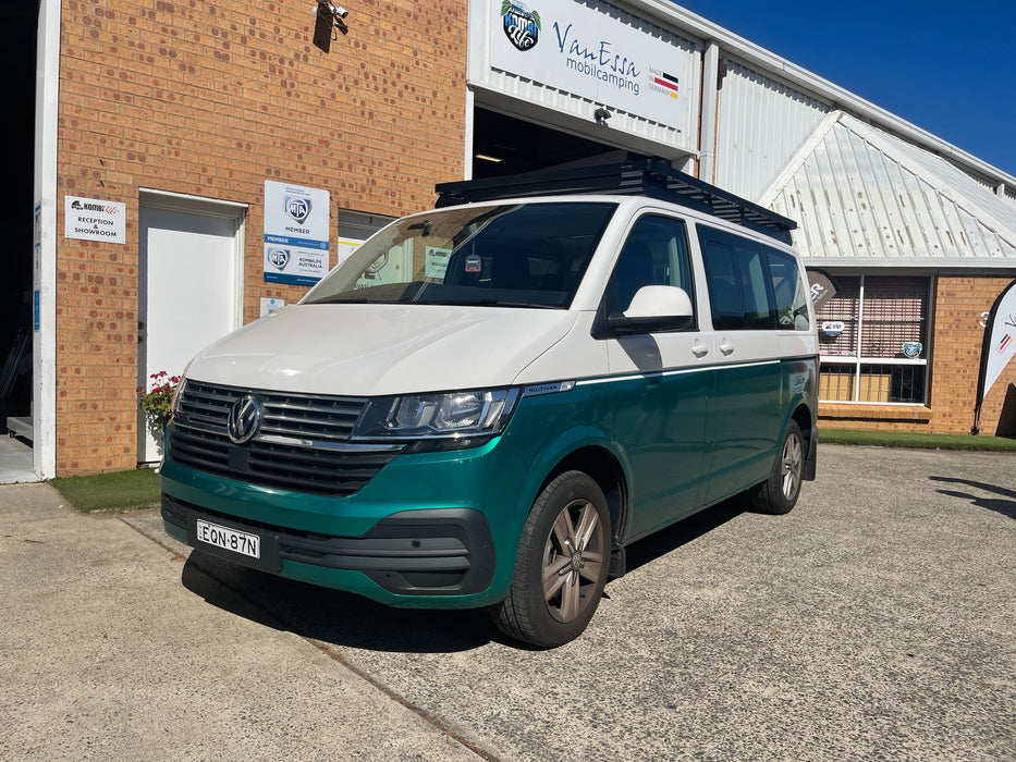 Front Runner Volkswagen T5, T6, T6.1 Transporter SWB (2003-2015) Slimline II Roof Rack Kit