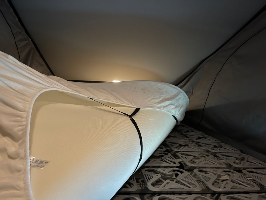 iXTEND Fitted Sheet Single Jersey for VW California Upper Roof Bed
